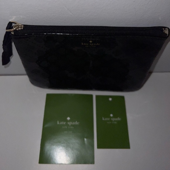 NWT Kate Spade Emerald Avenue Mini Pouch (WLRU1951) - Picture 4 of 9